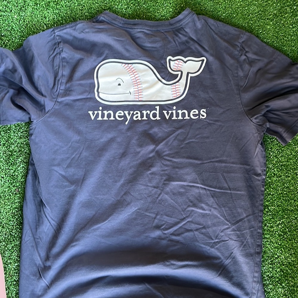 XL size 18 Vineyard Vines blue Tshirt